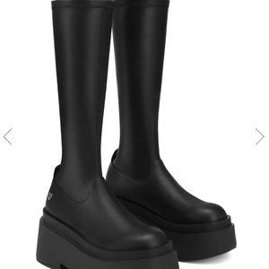 Naked Wolfe Naughty Boots Size 39 EU